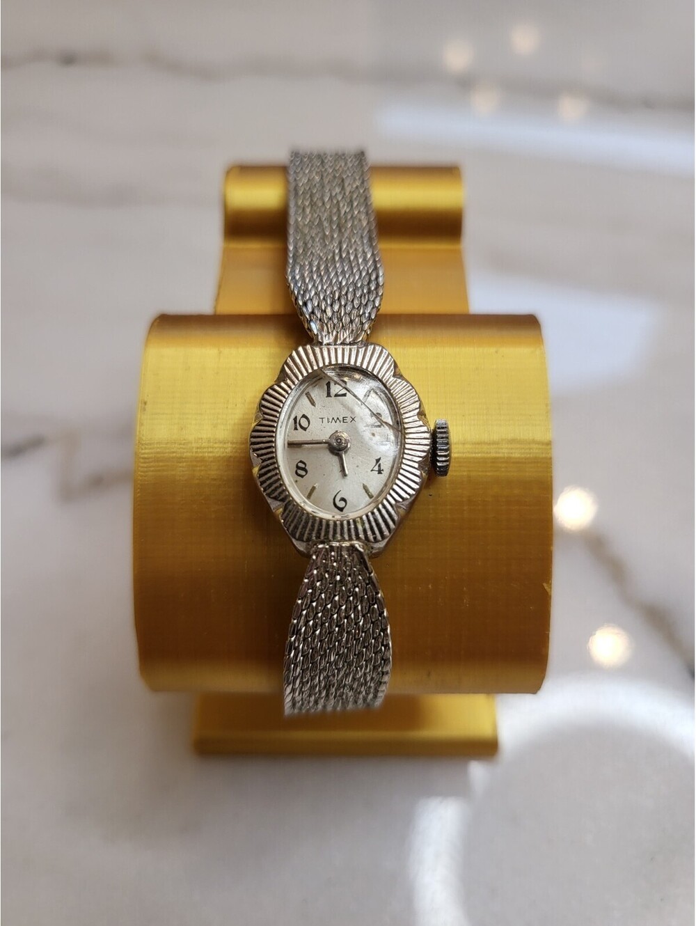 Vintage Timex Rhodium Pl. Bezel Silver Tone Wind Up Watch Working 19mm